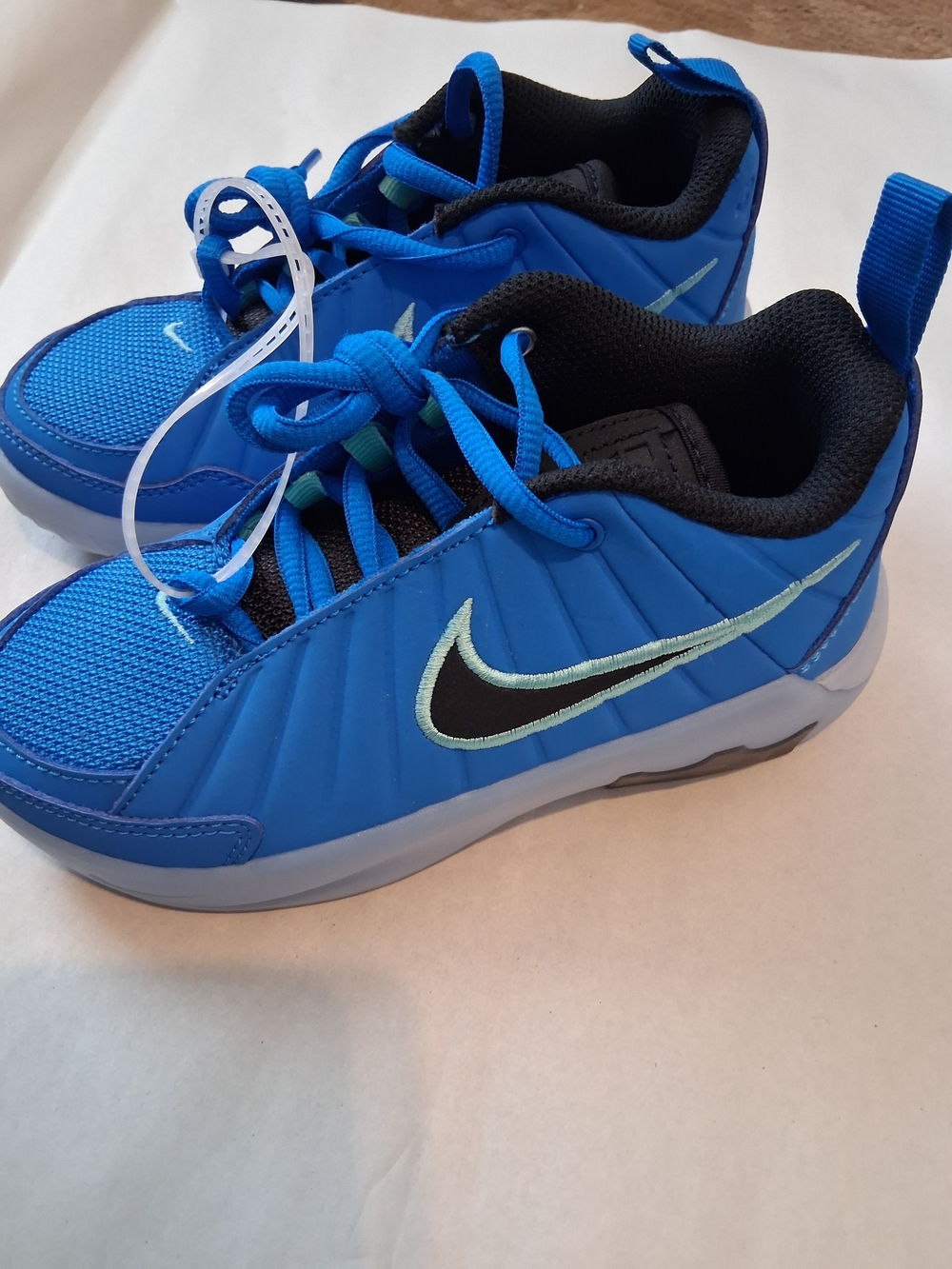 Boys Lebron Witness 9 Kids Blue Nike Swoosh Athletic Shoes Size 12c